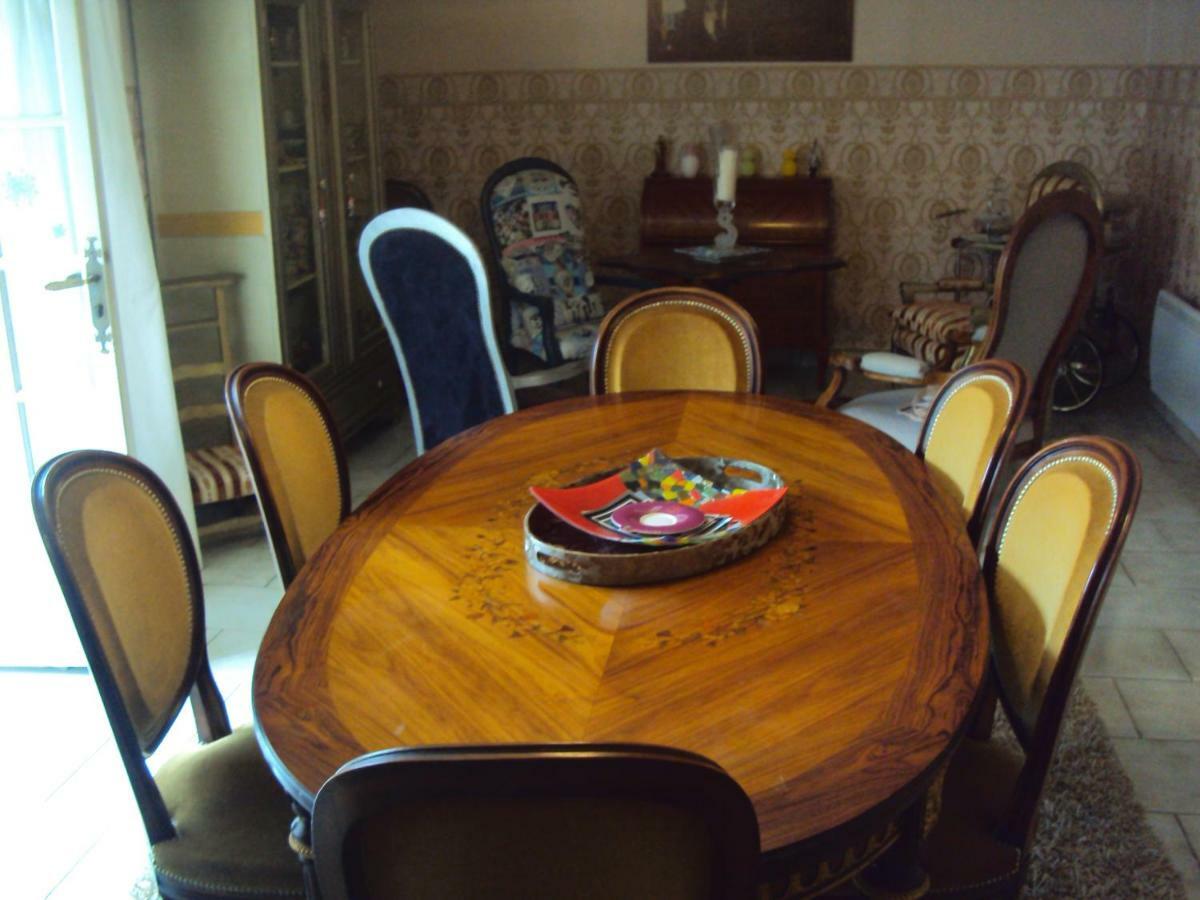 Maison Les Bleuets Hotel Le Perreon ภายนอก รูปภาพ